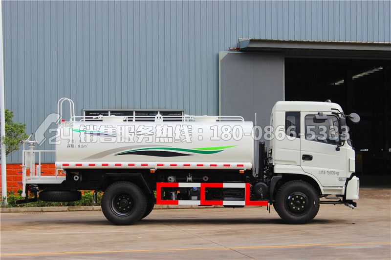 東風專底D913灑水車10方