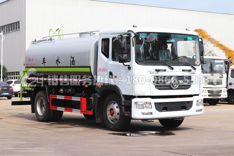 國(guó)六東風(fēng)多利卡D9灑水車(chē)14方