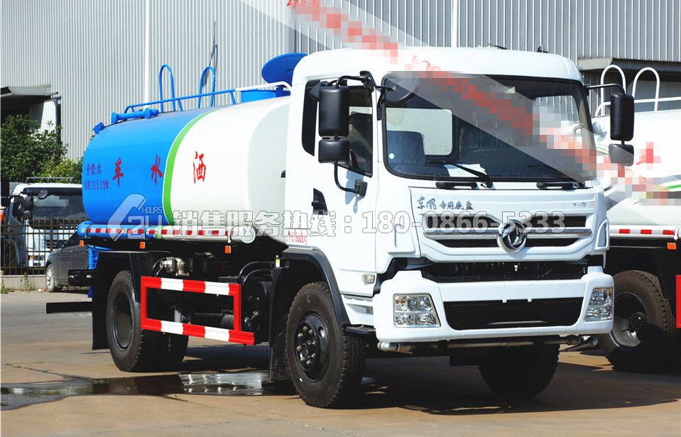 東風(fēng)專(zhuān)底TJG193型灑水車(chē)12立方