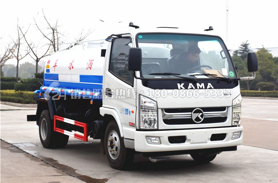 凱馬福運(yùn)來(lái)5方灑水車(chē)