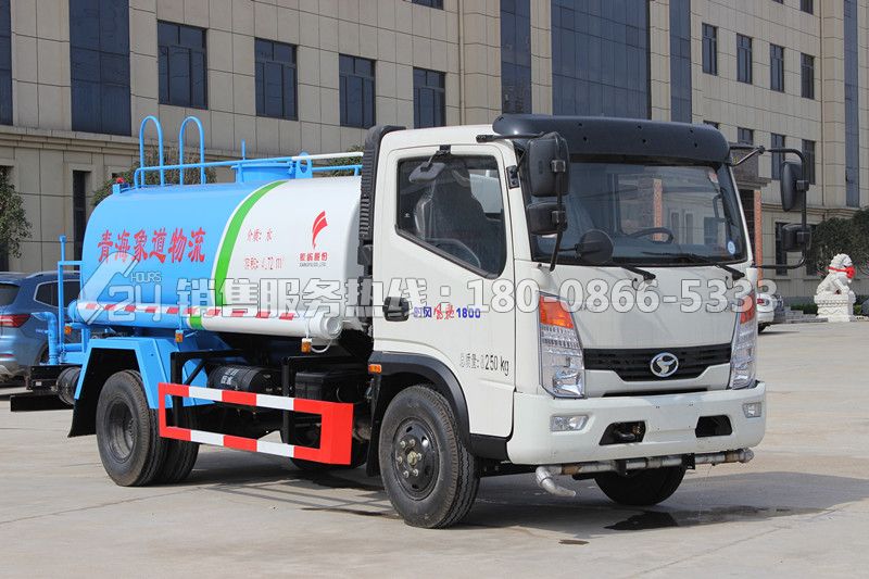 時(shí)風(fēng)風(fēng)馳1800灑水車(chē)5方