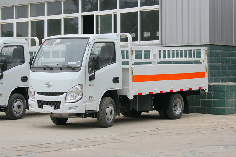 國(guó)六-躍進(jìn)小福星3米3氣瓶運(yùn)輸車