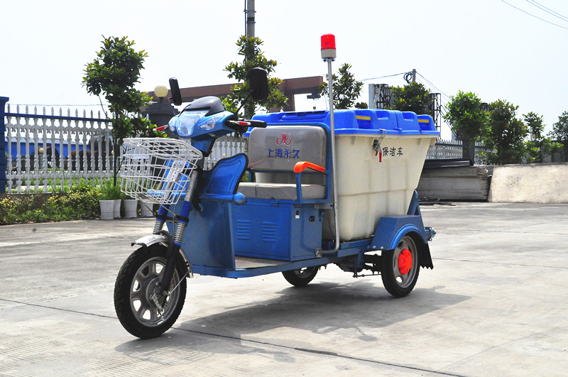 電動(dòng)三輪垃圾收集車后翻倒式