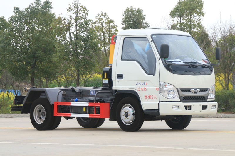 福田小卡之星2 勾臂垃圾車(chē) 3方